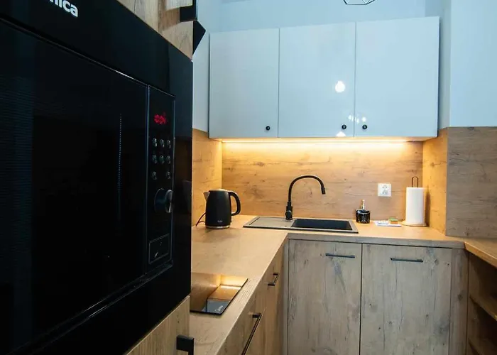 Bajka - Kilińskiego 17 - Centrum Szklarska Poręba